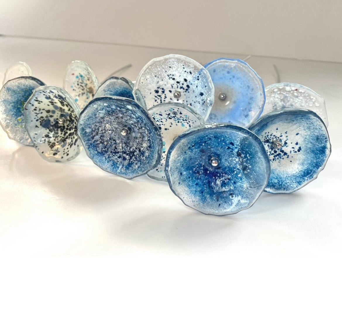 Workshop - Haddenham village hall, Make your own bouquet of fused glass flowers - Saturday 11th July 2.30-4.30pm