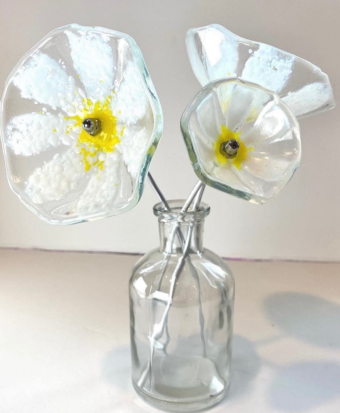 Workshop - Haddenham village hall, Make your own bouquet of fused glass flowers - Saturday 11th July 2.30-4.30pm