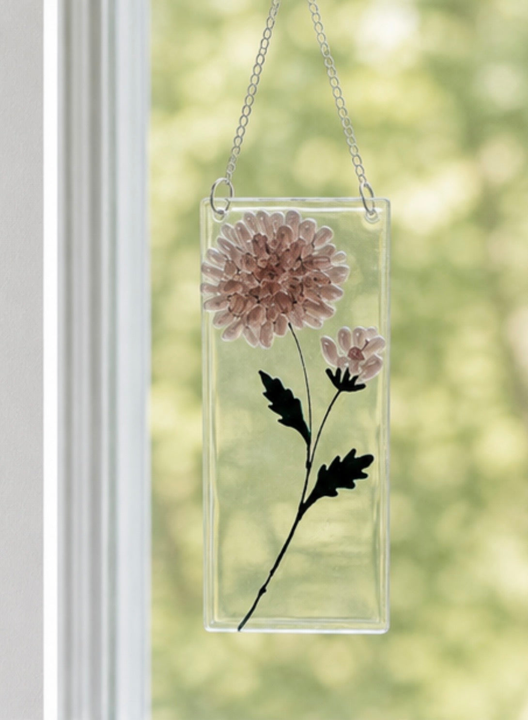Fused Glass Chrysanthemum, Handmade Birthday Gift, Flower Decoration, Window Hanging Ornament