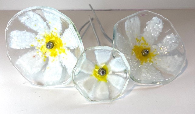 Glass daisies, posy of flowers, white flowers, gift for mum