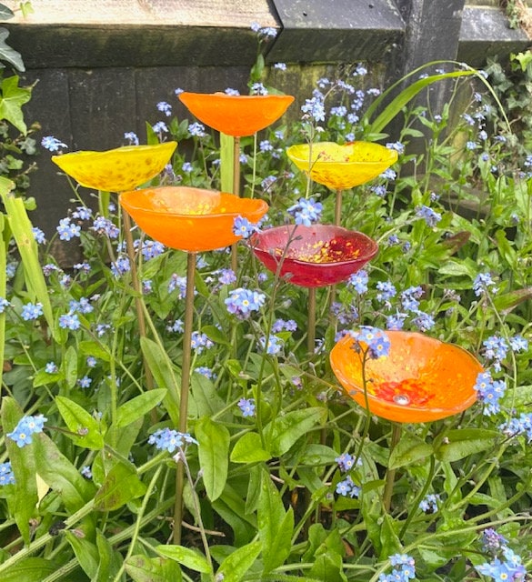 Bee cups, bird bath, butterfly bath, garden decoration, garden gift, garden flower