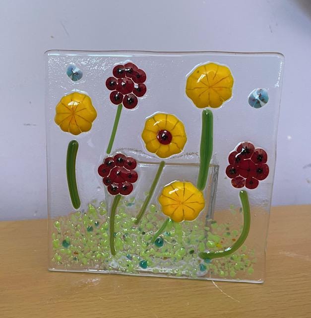 Fused glass taster workshop - Hill Farm Barn, Northchurch Common, HP4 1LS - Wednesday 17th September 10.30am - 12.30pm