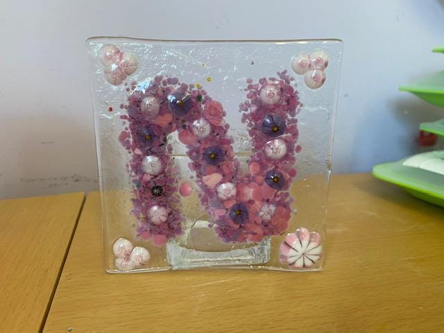 Fused glass taster workshop - Hill Farm Barn, Northchurch Common, HP4 1LS - Wednesday 20th August 10.30am - 12.30pm