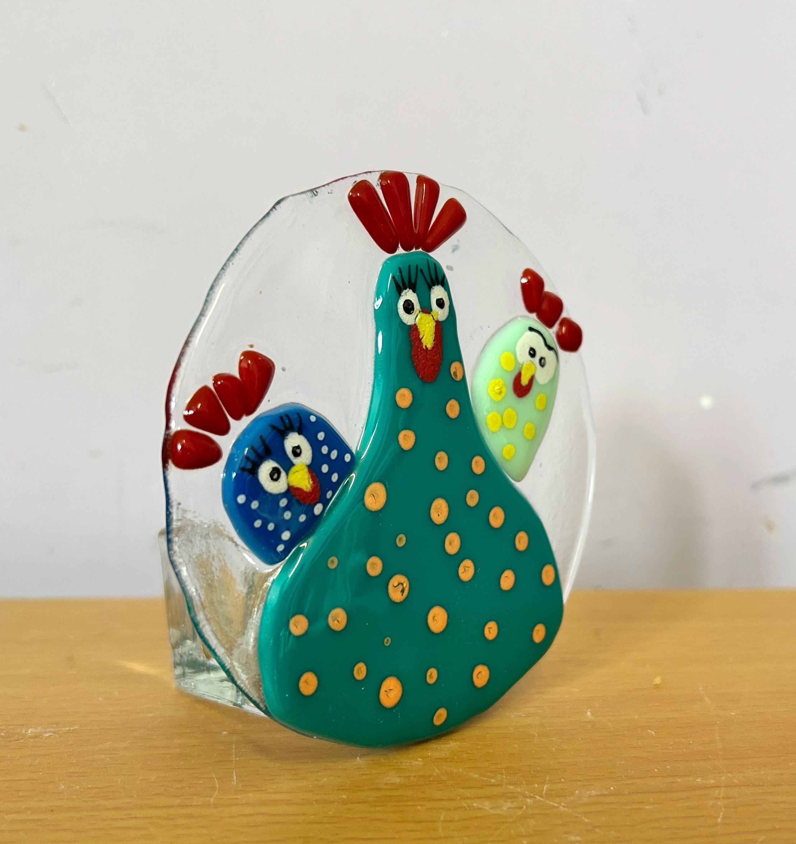 Fused glass tea light holder. Trio of chickens