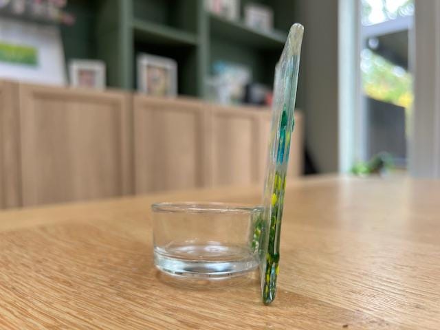 Fused Glass Tealight Holder – Handmade Floral Candle Gift – Ideal for Christmas & Birthdays