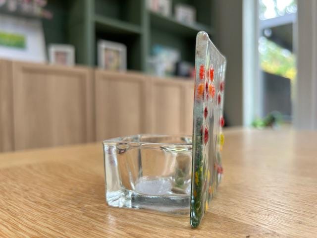 Fused Glass Cat Tealight Holder – Handmade Floral Candle Gift – Ideal for Christmas & Birthdays