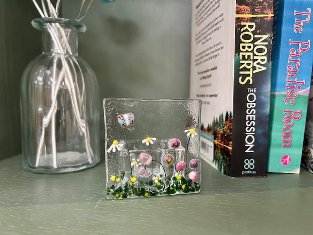 Floral Fused Glass Tealight Holder – Garden-Inspired Candle Dish – Gift for Her - Handmade tea light - Nature inspired home decor