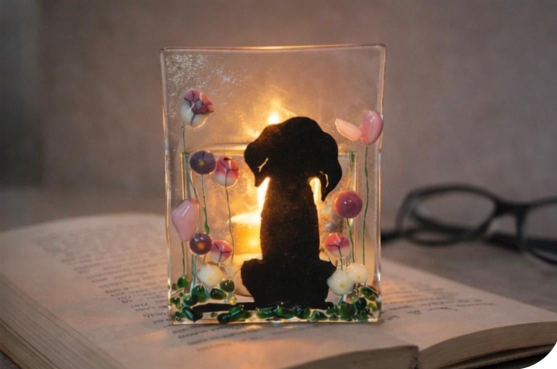 Fused Glass dog Tealight Holder – Handmade Floral Candle Gift – Ideal for Christmas & Birthdays