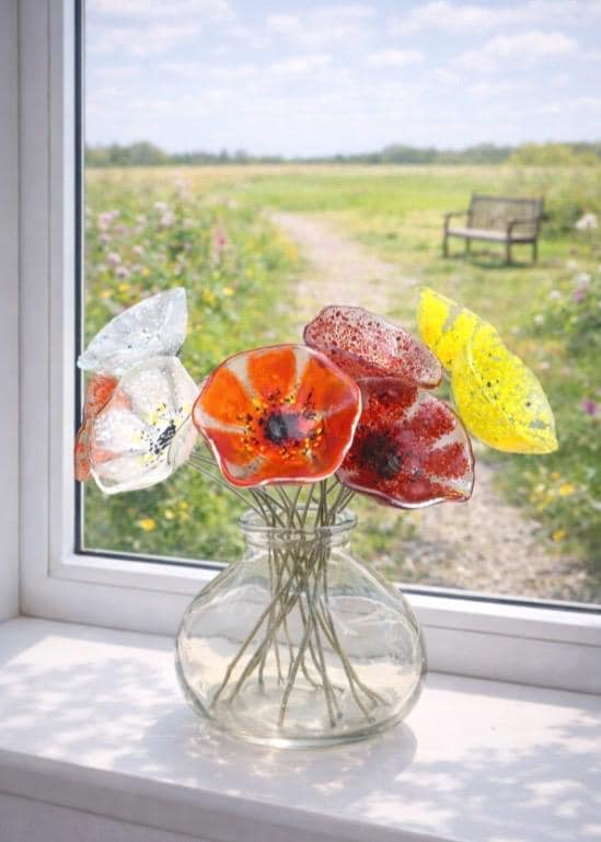 Fused Glass flowers - US Tariffs included