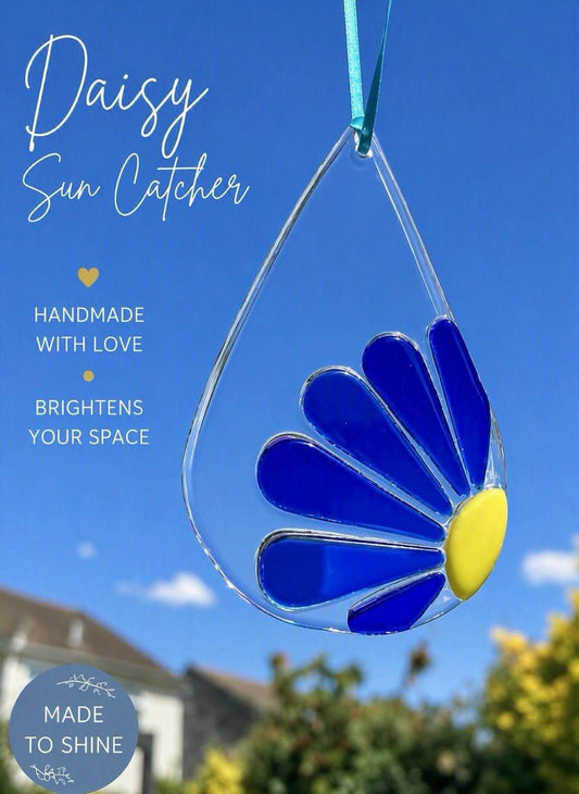 Handmade fused glass daisy suncatcher